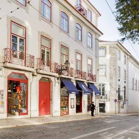 Update Urban Chic Flat In 19Th Century Building 2 Bedrooms & 2 Bathrooms & Ac Central Alfama District Lisboa Kültér fotó